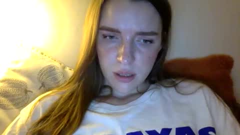 effy online show from December 4, 9:36 pm