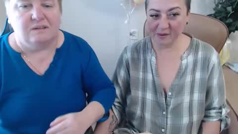Snapshot of hotfiremommy chatting on October 14, 9:12 am LimonkaFire online show from October 14, 9:12 am