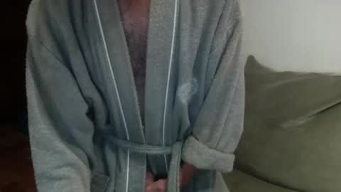 Snapshot of hotfrenchdadd chatting on January 10, 2:34 pm hotfrenchdadd online show from January 10, 2:34 pm