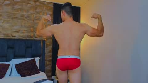 felipe  marcello online show from February 28, 8:50 pm