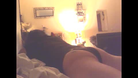 Snapshot of hotguynpanties chatting on September 23, 7:24 am hotguynpanties online show from September 23, 7:24 am