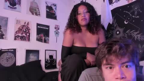 Sam and Nico online show from March 8, 3:28 am