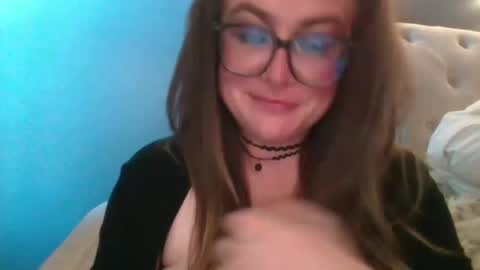 Snapshot of hothousewife333 chatting on October 5, 9:55 pm hothousewife333 online show from October 5, 9:55 pm