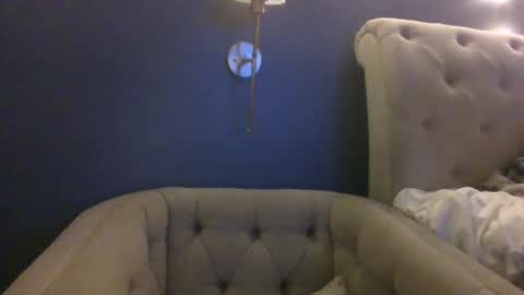 Snapshot of hothousewife333 chatting on September 29, 1:37 am hothousewife333 online show from September 29, 1:37 am