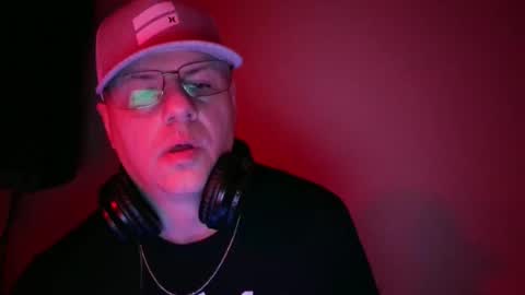 hotjoeman1234 online show from February 14, 5:43 am