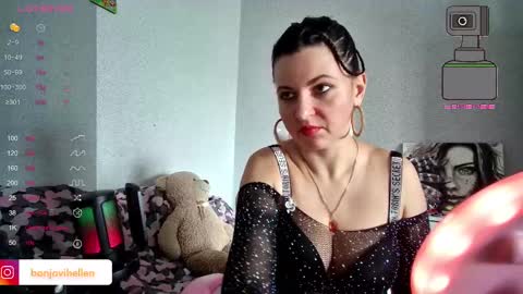 Snapshot of hotkleoo chatting on February 18, 7:21 am MistressM online show from February 18, 7:21 am