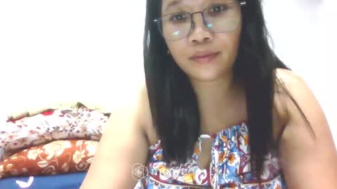 Snapshot of hotlavender chatting on January 14, 6:24 am hotlavender online show from January 14, 6:24 am