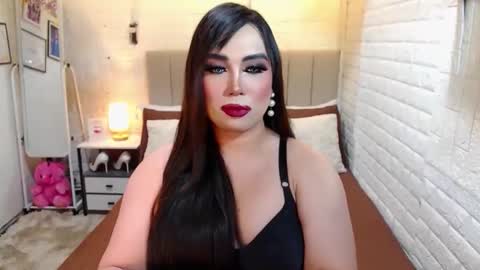 Snapshot of hotlexus69 chatting on September 30, 9:36 pm LEXUS online show from September 30, 9:36 pm