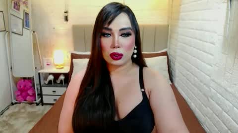 Snapshot of hotlexus69 chatting on September 29, 9:14 pm LEXUS online show from September 29, 9:14 pm