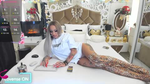Snapshot of hotred69xxx chatting on January 4, 5:58 pm Delya- online show from January 4, 5:58 pm