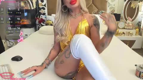 Snapshot of hotred69xxx chatting on February 14, 3:36 pm Delya- online show from February 14, 3:36 pm