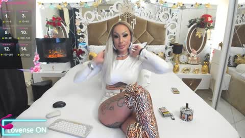 Snapshot of hotred69xxx chatting on January 4, 2:56 pm Delya- online show from January 4, 2:56 pm