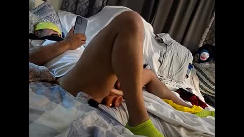 Snapshot of hotrox6942 chatting on October 9, 11:32 pm hotrox6942 online show from October 9, 11:32 pm