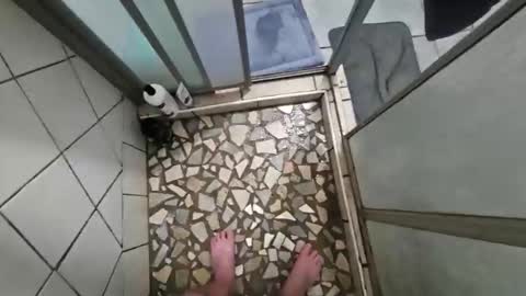 Snapshot of hotshotbadboy chatting on October 28, 8:43 pm Hotshot online show from October 28, 8:43 pm