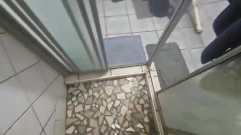 Snapshot of hotshotbadboy chatting on October 23, 12:23 am Hotshot online show from October 23, 12:23 am