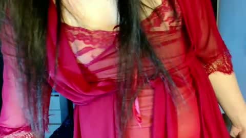 Snapshot of hott_summerr chatting on March 4, 5:45 pm Alex Summer online show from March 4, 5:45 pm
