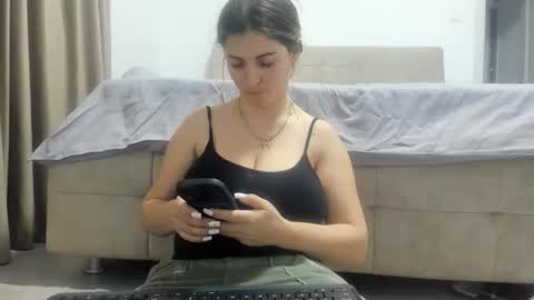 hottalicia2 online show from February 25, 4:32 pm