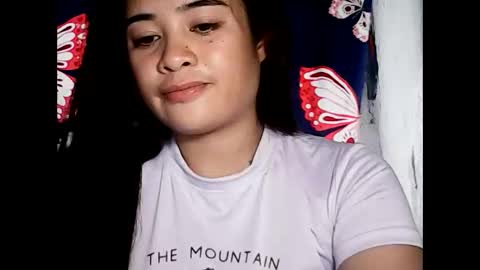 Snapshot of hottie_asianbabe chatting on October 2, 3:27 am Leen online show from October 2, 3:27 am