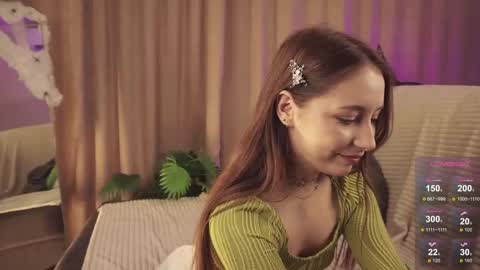 hottpeachh online show from October 17, 5:39 pm