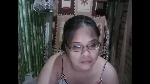 hotty_babex online show from March 12, 11:36 am