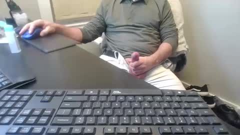 hoverday online show from March 31, 2:01 am