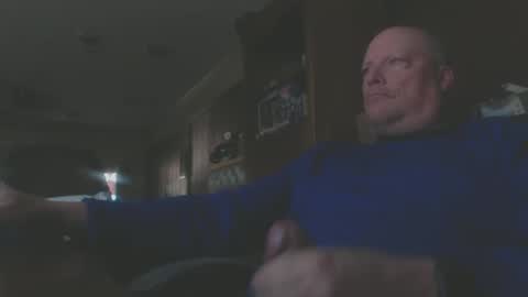 Howard817 online show from January 6, 12:35 pm