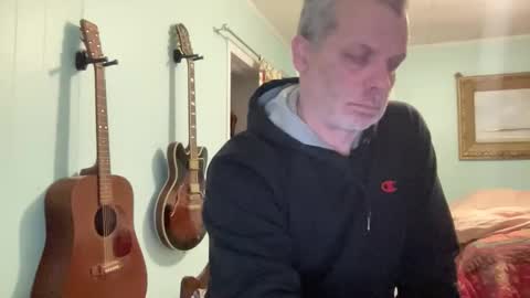 howlingatnothing online show from April 4, 11:23 pm