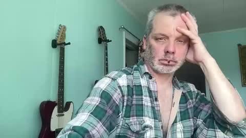 howlingatnothing online show from April 14, 2:42 pm