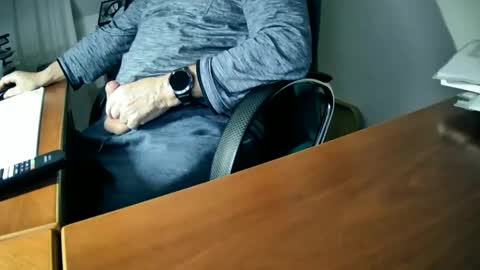 Peter online show from February 21, 6:26 pm