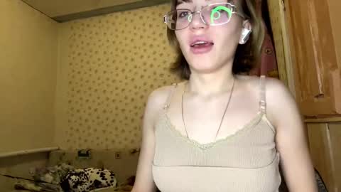 Chloe online show from January 14, 2:14 pm