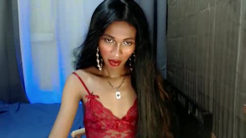 hugecock_caramel online show from April 12, 11:14 am