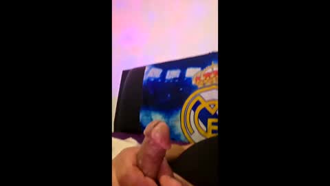 hugo716895 online show from March 4, 5:15 am