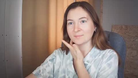 HumpyGrey online show from November 25, 5:50 am