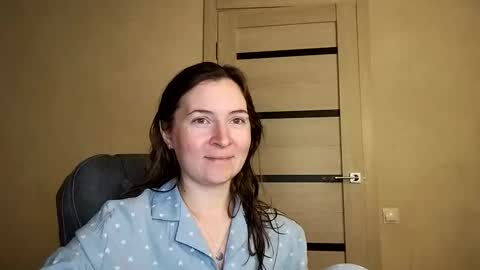 Snapshot of humpygrey chatting on October 9, 5:40 pm HumpyGrey online show from October 9, 5:40 pm
