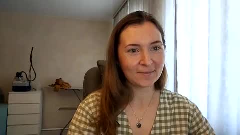 Snapshot of humpygrey chatting on September 26, 7:16 am HumpyGrey online show from September 26, 7:16 am