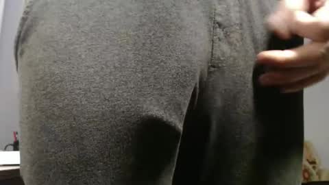 Big uncut cock dripping online show from November 22, 10:07 pm