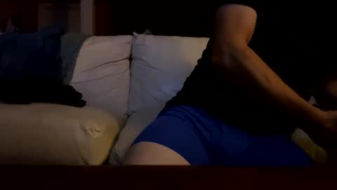 hungbwc99999 online show from September 25, 9:16 am