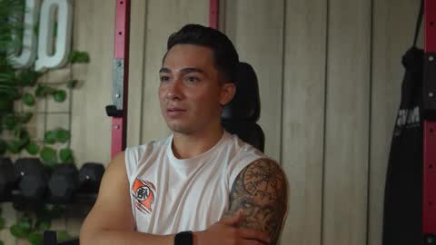 hunk_ryan online show from October 10, 1:50 pm