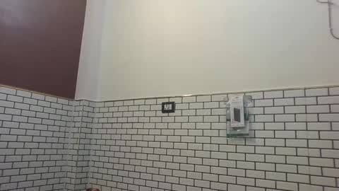 hunkster102 online show from March 25, 2:24 pm