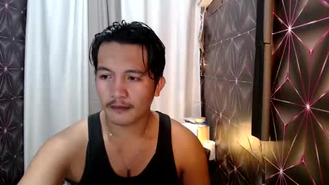 hunkylloyd online show from February 6, 1:43 pm