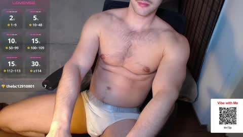 Snapshot of hunkyneighbor chatting on September 21, 10:25 pm leo online show from September 21, 10:25 pm