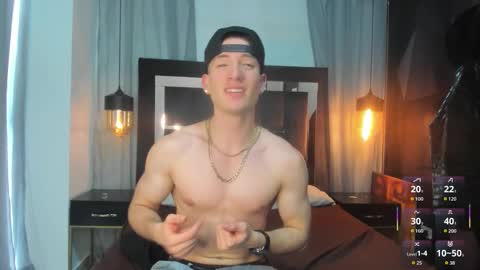 hunterheat_ online show from December 13, 7:53 pm