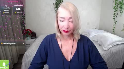 Snapshot of hunters_woman chatting on October 7, 2:13 pm Irena online show from October 7, 2:13 pm