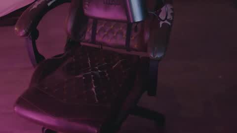 huntersolves online show from March 22, 2:04 am