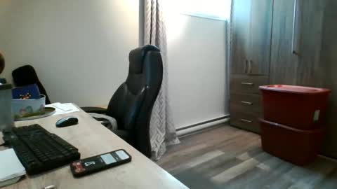 hurley7890 online show from March 10, 6:56 pm