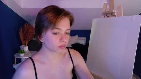 Snapshot of hypequeen_ chatting on October 5, 9:22 pm Julia online show from October 5, 9:22 pm