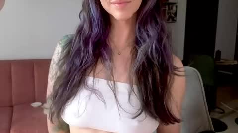 Lana Banana online show from April 23, 9:38 pm