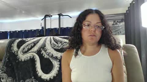 ShortStuff online show from April 13, 3:27 pm