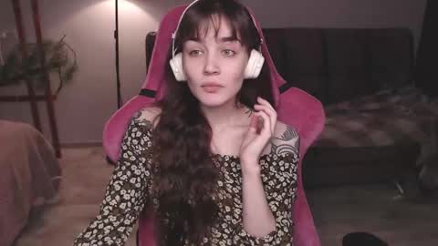 elisabeth online show from December 15, 11:28 am