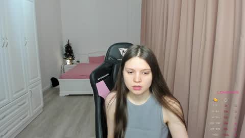 Snapshot of iamcassidy chatting on January 3, 5:06 am Cassie  STREAMS HERE EVERYDAY online show from January 3, 5:06 am